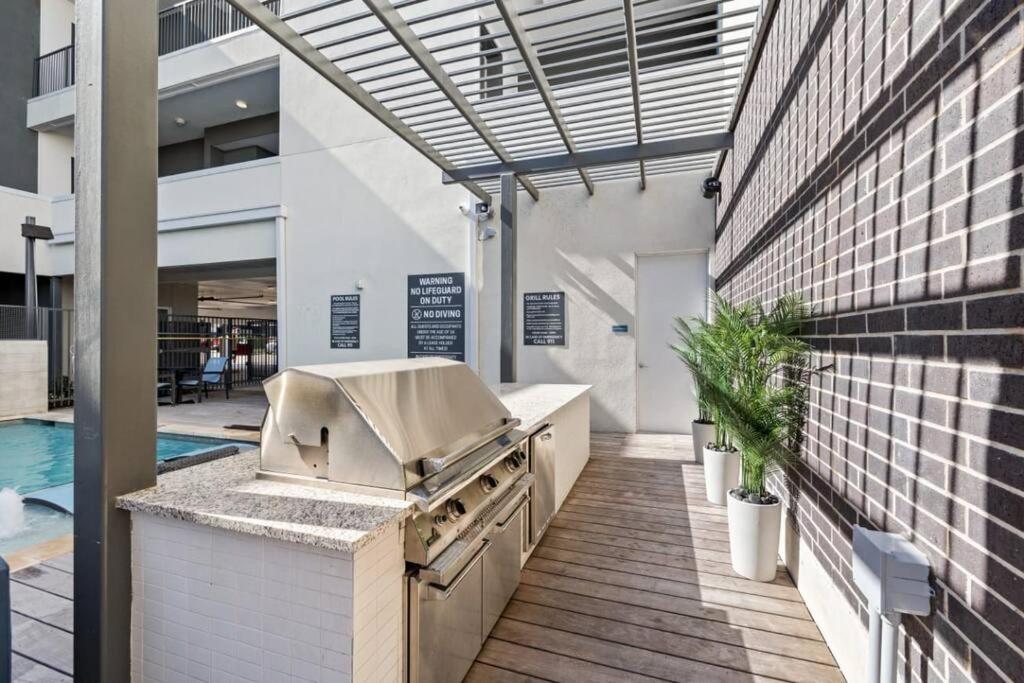 Luxurious 1Bd Apt In Austin Suburb 普弗拉热维尔 外观 照片