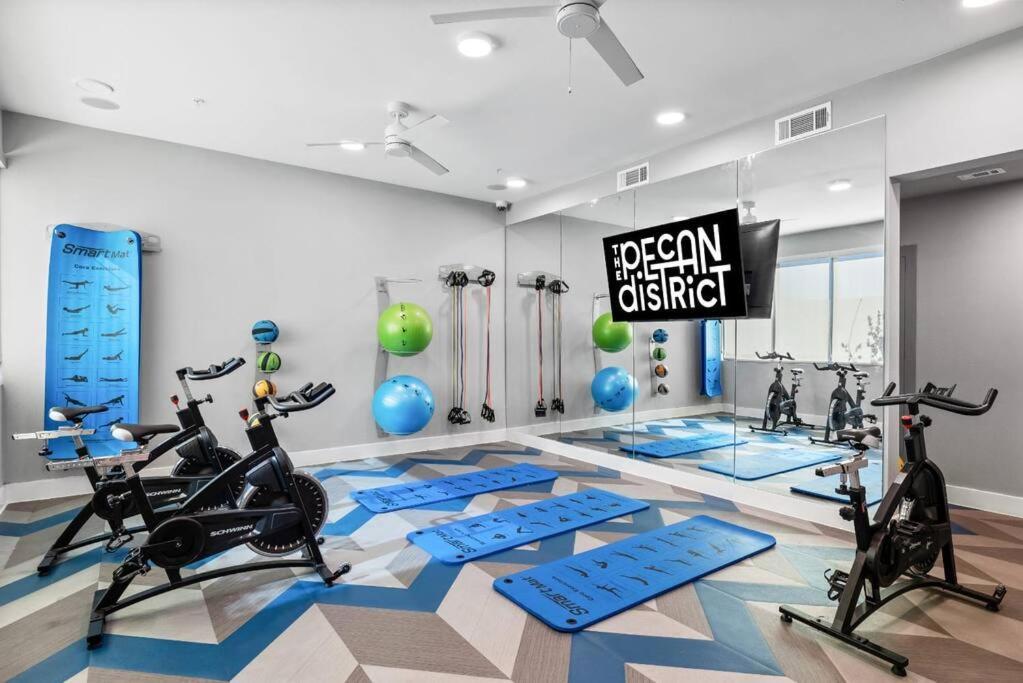 Luxurious 1Bd Apt In Austin Suburb 普弗拉热维尔 外观 照片
